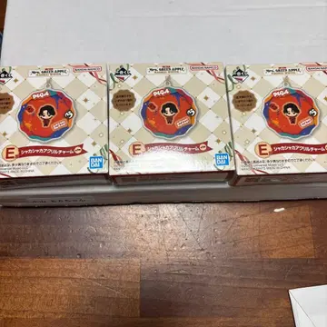 미세스 제일복권 E상 흔들흔들 아크릴 참 3개 미개봉