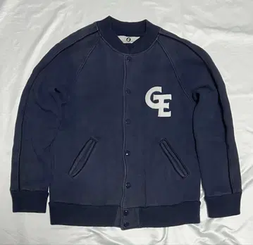 굿이너프 복각 스웨터