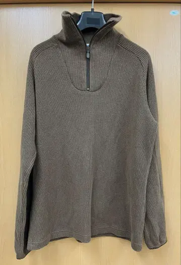 NECESSARY or UNNECESSARY 밀리터리 지퍼 맨투맨