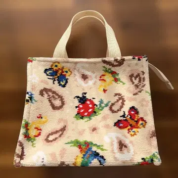 페이 하이 페이즐리 토트백