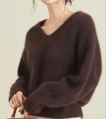 BEAUTY&YOUTH 브라운 V넥 스웨터