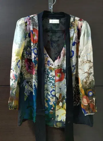 꽃무늬 쉬폰 긴팔 셔츠