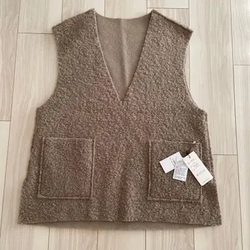 미사용 새상품 베스트 M 사이즈