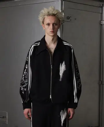 grancy 지퍼 디자인 슈뢰딩거 트랙 자켓