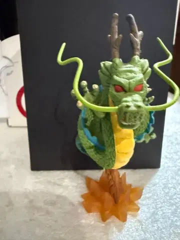 초레어 유니파이브 드래곤볼 액션 피규어 신룡 추첨 선물