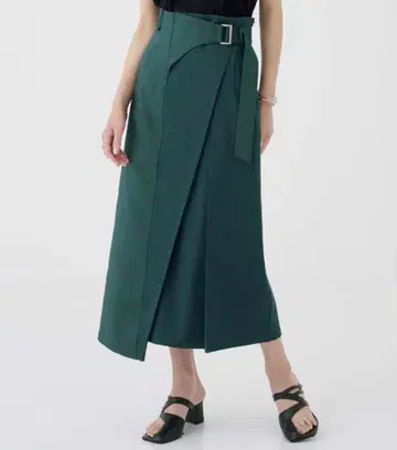 유나이티드 도쿄 노멀 클리어 스커트