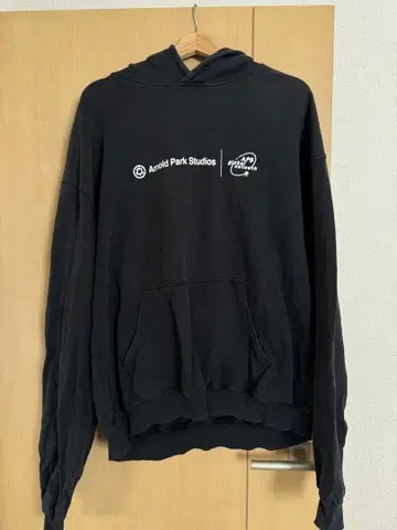 아놀드 파크 스튜디오 후드티 XL