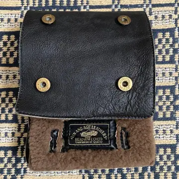 새상품급 VIN AND AGE 비앤에이지 무스탕 넥워머