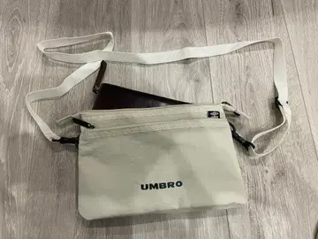 숄더백 아이보리