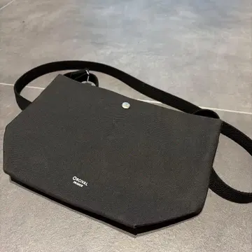 오르치발 숄더 파우치