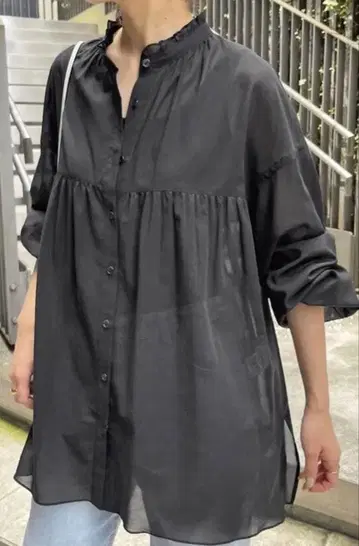 스픽 앤 스팬 블랙 시스루 긴팔 셔츠 프릴 옷깃