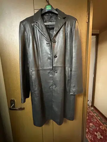 [ 무료배송&24시간 이내 발송 ] 블랙 가죽 롱 코트 새틴 안감