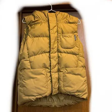 짐플렉스 카멜 후드 부착 다운 베스트