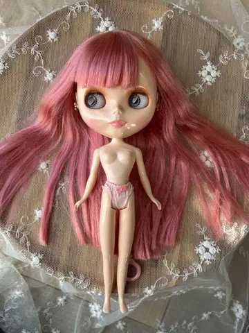 러블리 캐서린즈 코너 본체