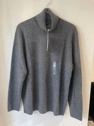 [ UNIQLO ] 캐시미어 터틀넥 스웨터