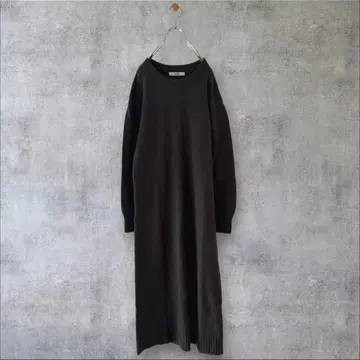 새상품급 저널 스탠다드 리룸 태즈매니아 울 크루넥 원피스