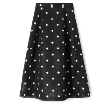 보르지 자수 종이상자 볼륨 플레어 스커트 34 완판템