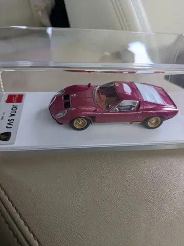 아이돌론 1/43 람보르기니 이오타 SVJ No.4892 EM395