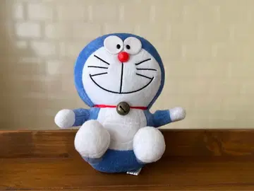 도라에몽 봉제 인형 약 20cm 방울 포함