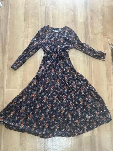 로라 애슐리 긴팔 원피스 가을/겨울