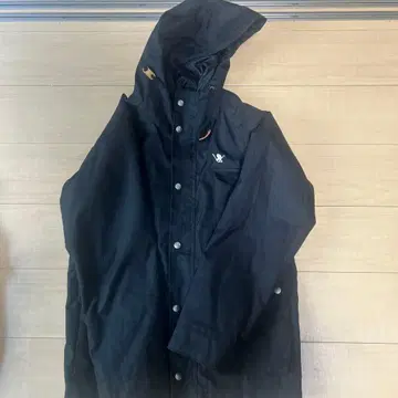 SANTASTIC! 블랙 마운틴 후드티 L 사이즈