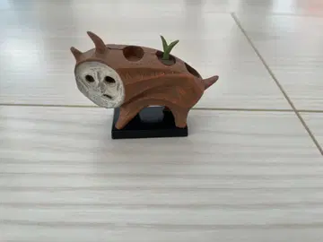 오카모토 타로 아트 피스 컬렉션 개 화분