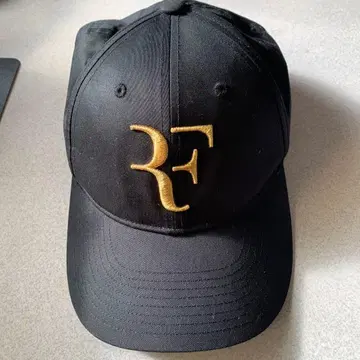 페더러 은퇴 기념 캡 모자 유니클로
