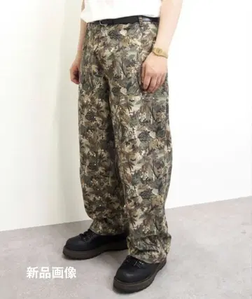 sourcream WHO'S WHO 갤러리 스터드 더블니 팬츠