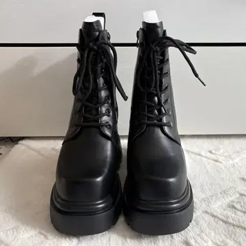 HSK 도쿄 SHOP 시크릿 부츠 통굽 16.5cm