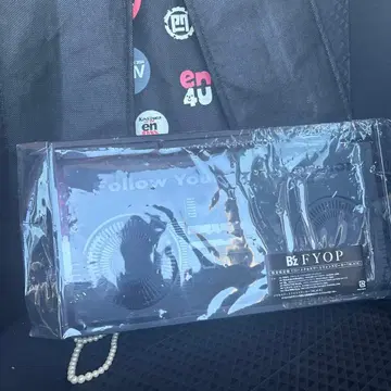 FYOP 수량 한정판 메탈 스피커 포함