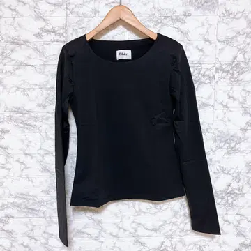 BIBIY. FITTED TEE 비비 블랙