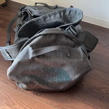 THE NORTH FACE 더플백 M 레어 그레이