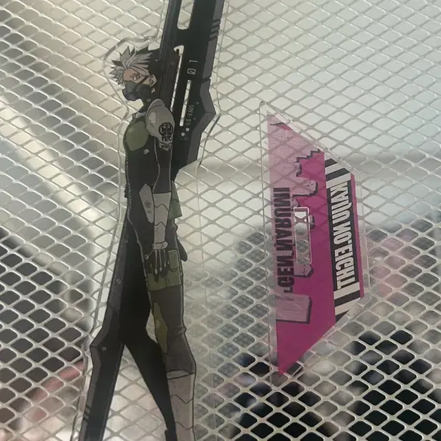 괴수8호 나루미 겐 원화전 아크릴 스탠드 판매 나루미겐