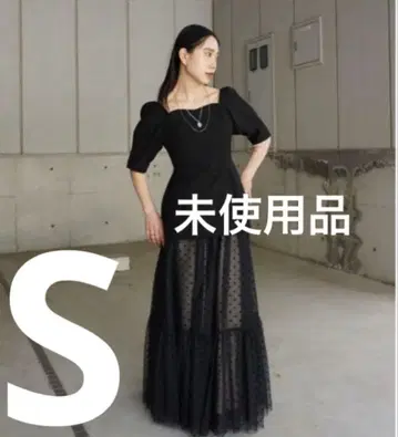 [블랙] CONSTRICTED TOP DOTTULLE SET DRESS