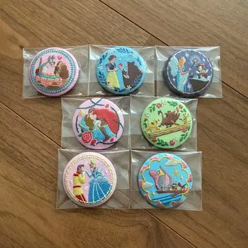 Disney 디즈니 자수 캔뱃지 자수 캔뱃지 총 15종 중 7종