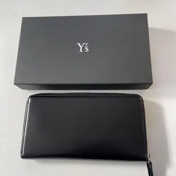 Y's 블랙 장지갑