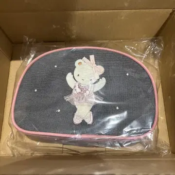 stina x familiar 스티나 파미리아 파우치