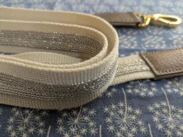 IANNE 이안느 숄더 스트랩 토프 색상