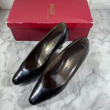 BALLY 블랙 가죽 펌프스 23.5cm 상당 박스 포함