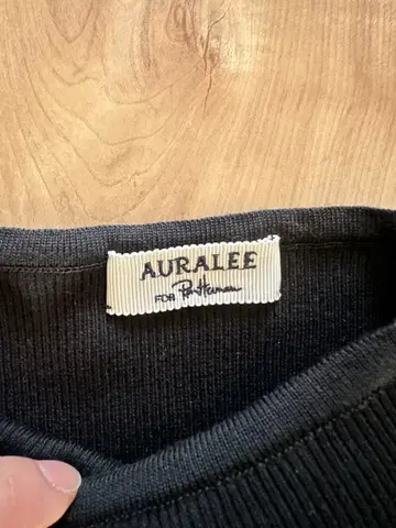 미사용 새상품 미착용 RH x AURALEE