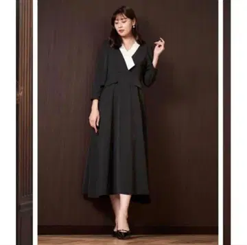 [ 새상품급 ] Her lip to Chantilly Midi Dress