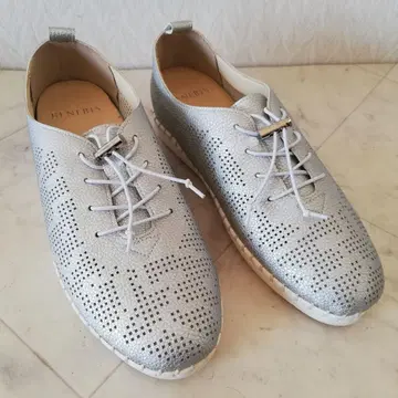 미사용!! BENEBIS 베네비스 천연 가죽 레이스업 슈즈 23cm