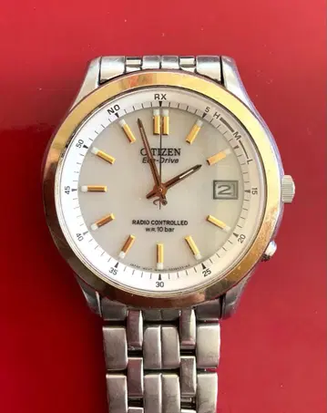 CITIZEN 에코드라이브 손목시계 H415 S033039 하자품