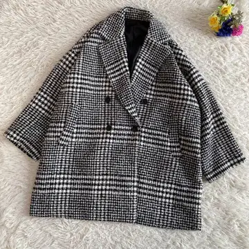 Mila Owen 와이드 실루엣 더블 브레스트 코트