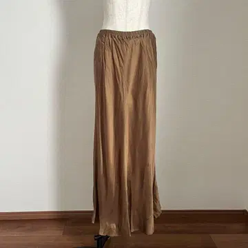 브라운 플레어 스커트 허리밴딩