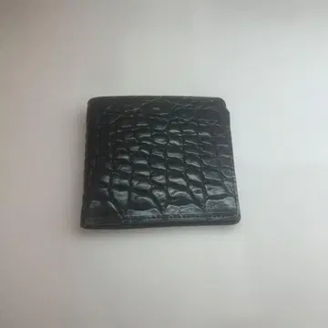 블랙 가죽 이단 접이식 지갑 크로커다일풍