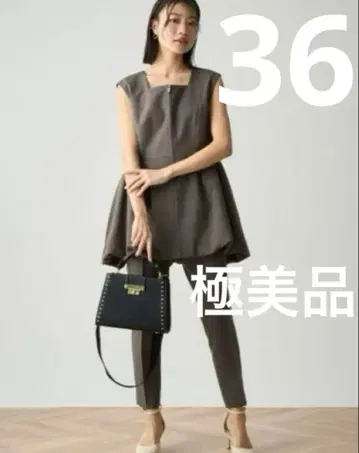 [1회 착용] [컨디션 최상] CELFORD 벌룬 페플럼 셋업 36