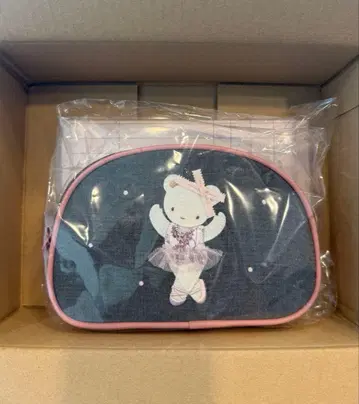 [ 새상품 ] stina x familiar 스티나 파밀리아 파우치