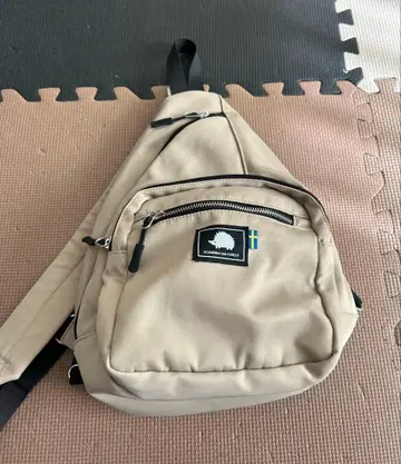 스칸디나비안 포레스트 원 숄더 백팩 베이지