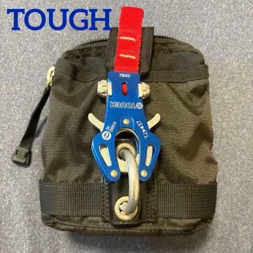 TOUGH 바디백 블랙 카라비너 포함